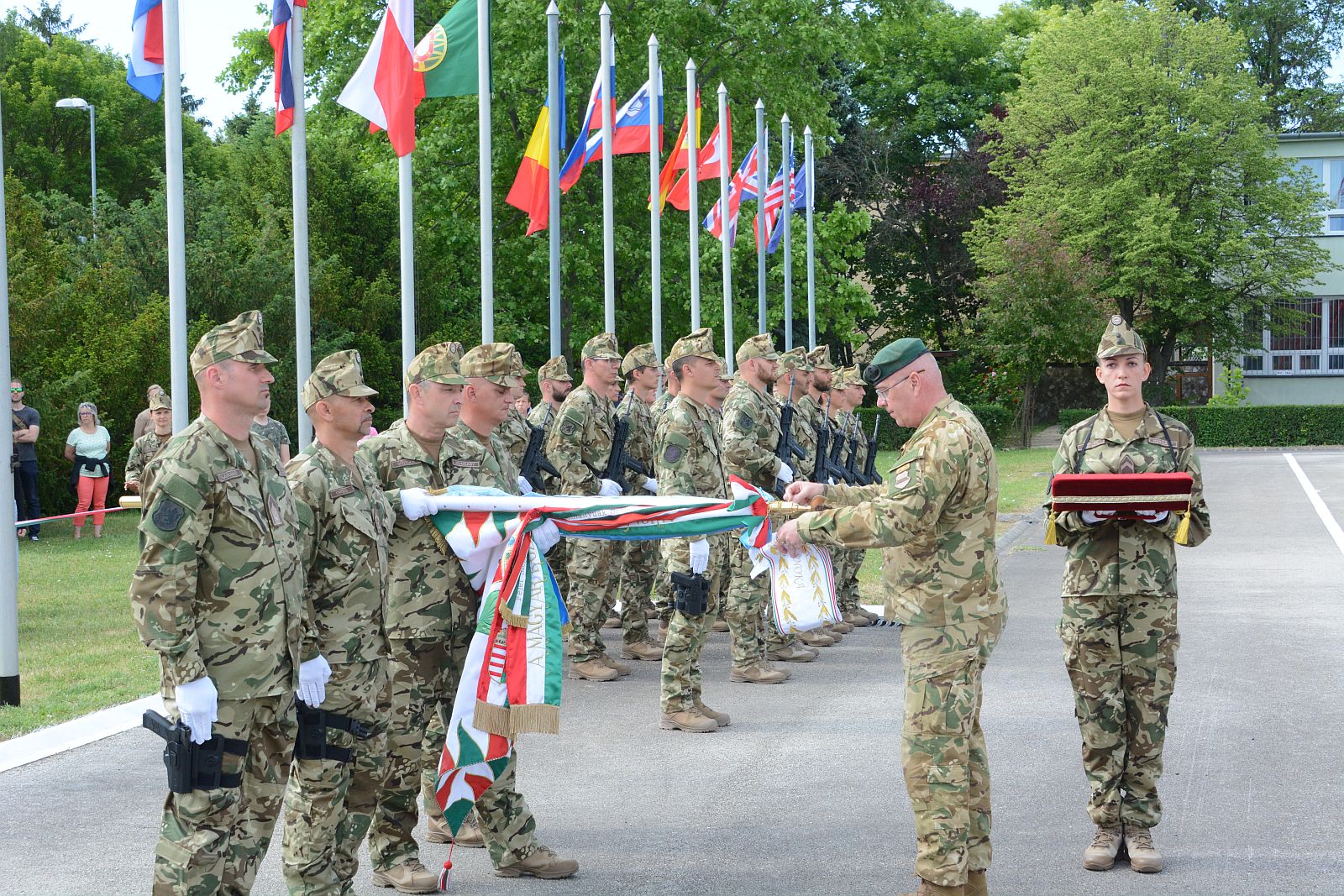 A 43.Nagysándor József Híradó és Vezetéstámogató Ezred Alakulatnapja